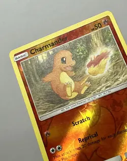 Charmander 11/181 (LP) Reverse Holo Sun & Moon: Team Up 2018 Pokemon Card - Image 4