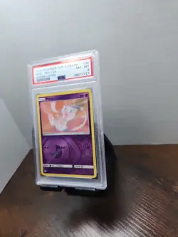 2019 POKEMON SUN & MOON HIDDEN FATES #32 MEW-REVERSE FOIL PSA 8 - Image 2