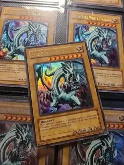 [Wavy Print] Blue-Eyes White Dragon LOB-001 Ultra Rare Legend Of Blue Eyes - Image 1