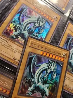 [Wavy Print] Blue-Eyes White Dragon LOB-001 Ultra Rare Legend Of Blue Eyes - Image 3