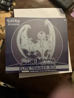 Pokemon TCG: Sun & Moon Elite Trainer Box (Lunala) 728192530920 - Image 1