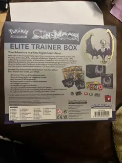 Pokemon TCG: Sun & Moon Elite Trainer Box (Lunala) 728192530920 - Image 2
