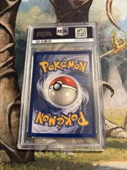 1999 Pokemon Fossil Kabutops Holo #9 First Edition PSA 8 *NEW CERT* VERY CLEAN! - Image 2