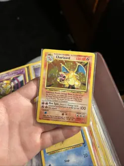 Pokemon Charizard Card Base Set 4/102 Holo Rare Trading Card - Image 1