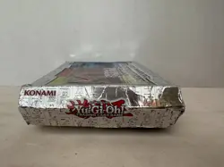 Konami Yu-Gi-Oh! TCG Legendary Collection 25th Anniversary Box - 6 Packs (W) - Image 4