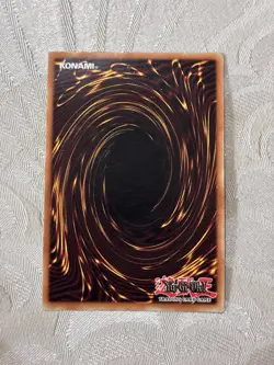 Vintage Yu-Gi-Oh! Dark Magician SDY-006 Ultra Rare ORIGINAL PRINT LP - Image 3