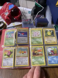 1999 Pokemon Pikachu Red Collectors Album Vintage Binder 143 Cards Nm-Lp-Mp-Dmg - Image 4