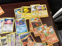 Pokemon Card Lot 100+ Vintage Eevee Pikachu Charmander PLEASE READ DESCRIPTION - Image 4