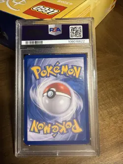 2021 POKEMON KOREAN SWORD & SHIELD EEVEE HEROES #047 UMBREON V PSA 9 - Image 2
