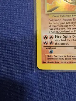 Charizard Holo 4/102 Base Set 1999 Unlimited Pokemon TCG WOTC NM/Mint - Image 4
