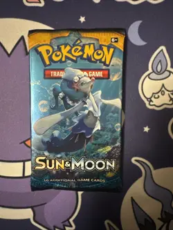 Pokemon TCG - Sun and Moon - Base Set Booster Pack - Image 1