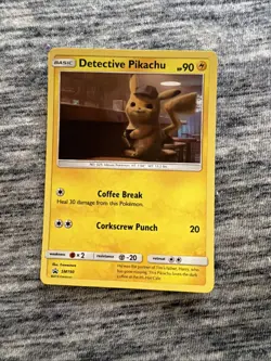 Pokemon TCG Detective Pikachu SM190 Black Star Holo Theatrical Promo - Image 1
