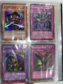 Yu-Gi-Oh Vintage Collection Binder Book Trading Card Holder (1996) - Image 2
