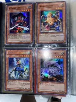 Yu-Gi-Oh Vintage Collection Binder Book Trading Card Holder (1996) - Image 3