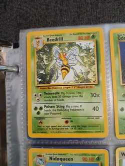 Pokemon TCG Beedrill Base Set, 17/102, Regular Card 1999-2000 Wizards PLAYED - Image 1