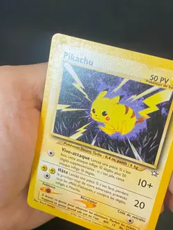 CARTE POKEMON PIKACHU 70/111 FR COMMUNE NEO GENESIS - TBE/EXC - Image 2