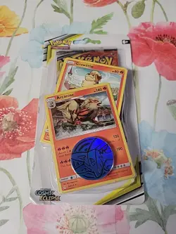 Pokemon TCG - Sun & Moon Cosmic Eclipse Single Booster Blister Pack (Arcanine) - Image 1