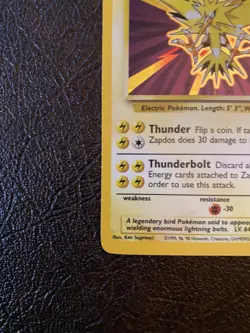 1999 Pokemon Zapdos 16/102 Holo Base Set NEAR MINT to MINT / RARE W/ Mag Holder - Image 5