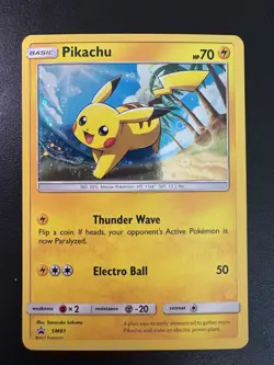 Pikachu SM81 - Sun and Moon - Black Star Promo - Holo - Pokemon - NM - Image 1