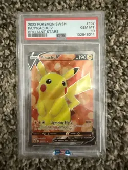 Pokemon Pikachu v Full Art Holo Card 157/172SWSH09: Brilliant Stars - Image 2