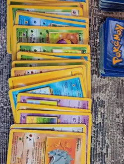 Vtg 90's Pokemon Cards (Lot Of 100 Cards) - Image 3