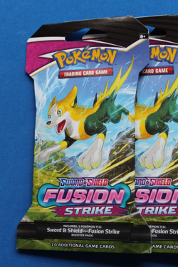 POKEMON SWORD & SHIELD FUSION STRIKE HANGER BOOSTER PACKS 5 PACKS - Image 2