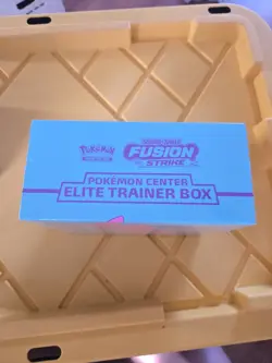 Pokemon Center Fusion Strike Elite Trainer Box ETB Sealed - Image 2