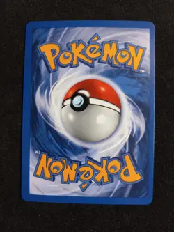 2000 Pokemon TCG Azumarill 2/111 1st Edition Neo Genesis Holo Rare - Image 4