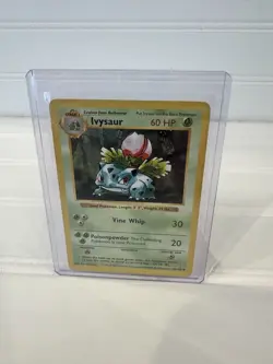 Pokemon TCG Ivysaur Base Set, Shadowless Uncommon Card 30/102 - Image 1