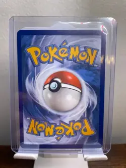Pokemon HOLO Mew 011/025 HOLO RARE Celebrations 25th Anniversary - Image 2