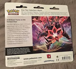 Pokemon TCG: Sword & Shield Darkness Ablaze - 3-Pack Blister w/ Flareon Promo - Image 2