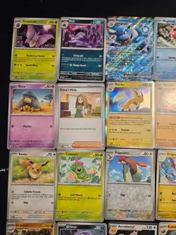 Pokemon 25 Card Bulk Lot | 5 Holo + 20 Common - Authentic TCG Collection (32) - Image 3