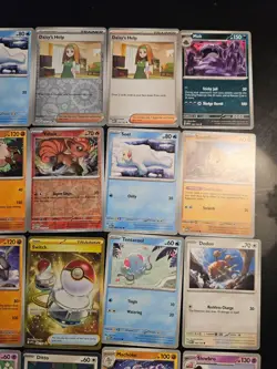 Pokemon 25 Card Bulk Lot | 5 Holo + 20 Common - Authentic TCG Collection (27) - Image 2