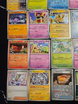 Pokemon 25 Card Bulk Lot | 5 Holo + 20 Common - Authentic TCG Collection (40) - Image 4
