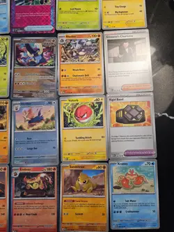 Pokemon 25 Card Bulk Lot | 5 Holo + 20 Common - Authentic TCG Collection (19) - Image 5