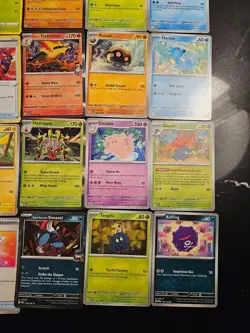 Pokemon 25 Card Bulk Lot | 5 Holo + 20 Common - Authentic TCG Collection (46) - Image 5
