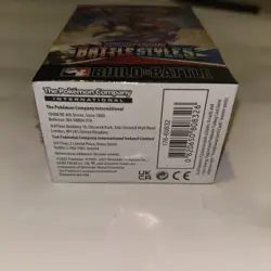 Battle Styles Build and Battle Box Sealed Sword & Shield Pokemon TCG - Image 3