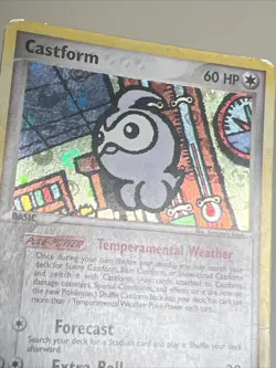 DAMAGED Castform 30/101 Reverse Holo Hidden Legends AUTHENTIC Pokemon Card - Image 2