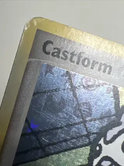 DAMAGED Castform 30/101 Reverse Holo Hidden Legends AUTHENTIC Pokemon Card - Image 3