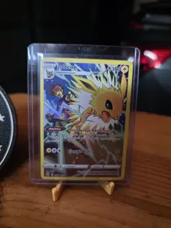 Pokemon Jolteon Brilliant Stars Trainer Gallery TG04/TG30 Ultra Rare Holo NM/M - Image 2