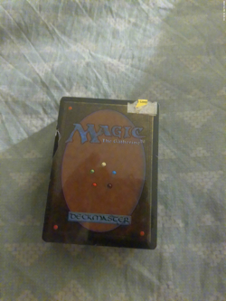 Magic The Gathering still sealed/never opened 1994-5 50 BASIC LAND cards LOT - Image 3