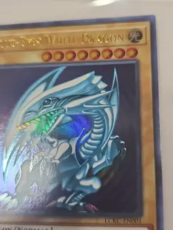 Blue-Eyes White Dragon (Version 2) LCKC-EN001 Legendary Collection- UR NM/LP - Image 4