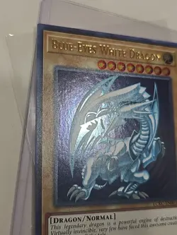 Blue-Eyes White Dragon (Version 2) LCKC-EN001 Legendary Collection- UR NM/LP - Image 5