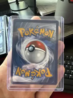 Pokemon Mew v Ultra Rare TCG Card Fusion Strike 113/264 Near Mint Condition - Image 2