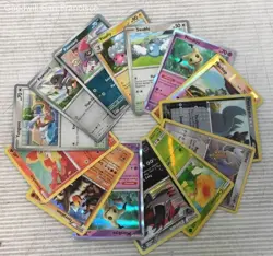 6.2lbs Lot of Pokemon TCG Cards Holo Foils Assorted - Image 2