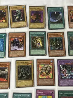 Yu-Gi-Oh TCG 1st Edition & Holo Vintage Card Lot Holos 1st Edition X45 Cards - Image 5