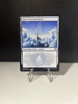 MTG Snow-Covered Island ** Kaldheim ** English (NM) - Image 1