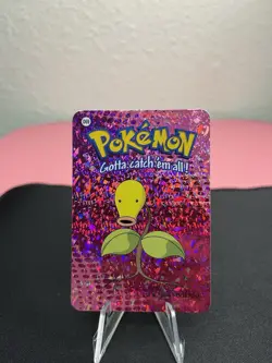 Bellsprout #69 - Vintage Vending Machine Prism Sticker 2000 - Pokemon Card - Image 1