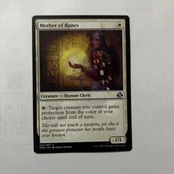 Mother of Runes Duel Decks: Elspeth vs. Kiora Regular - Image 1
