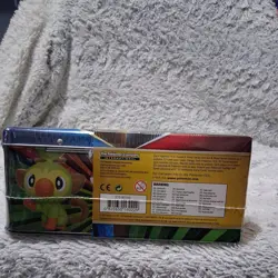 Pokemon TCG 2020 Spring Collector's Chest Lunch Box Tin Sword & Shield SEALED - Image 3
